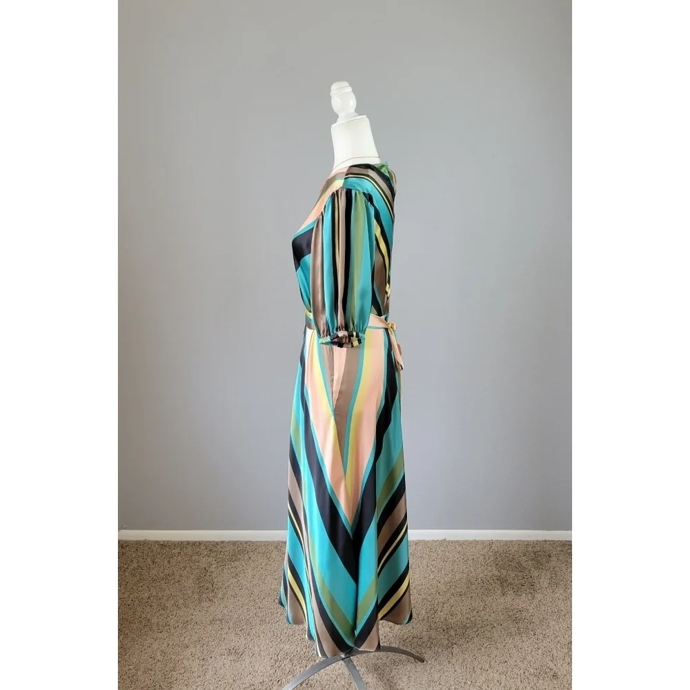 ZARA // fashion blogger fave chevron print satin effect midi dress - Picture 8 of 16